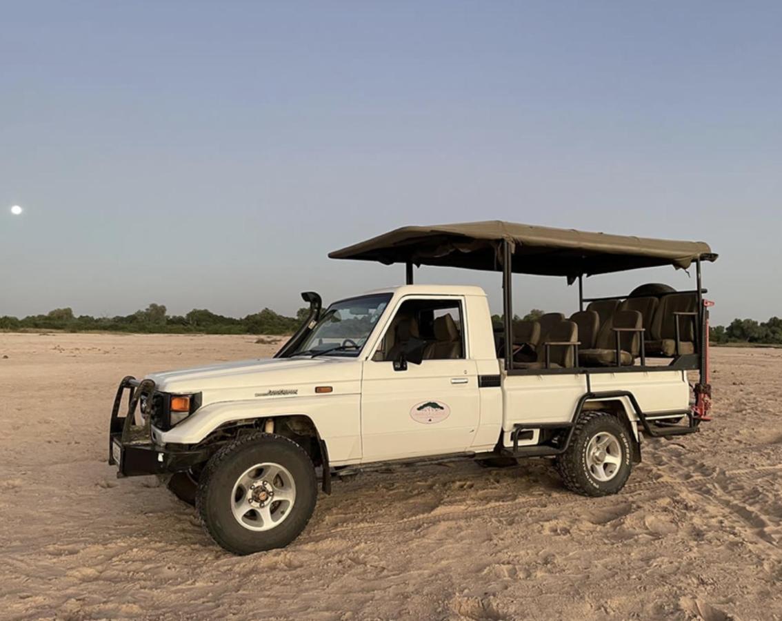 Marula Lodge Mfuwe Buitenkant foto